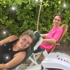 Meet your Posher, Vicki